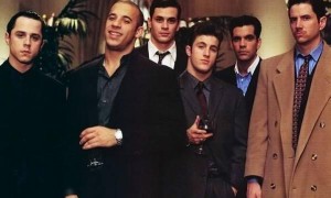 《锅炉房》一部关于金融诈骗的商战电影